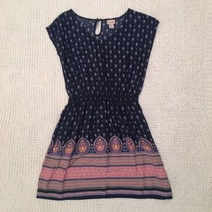 Printed Short Sleeve Dress with pockets!!